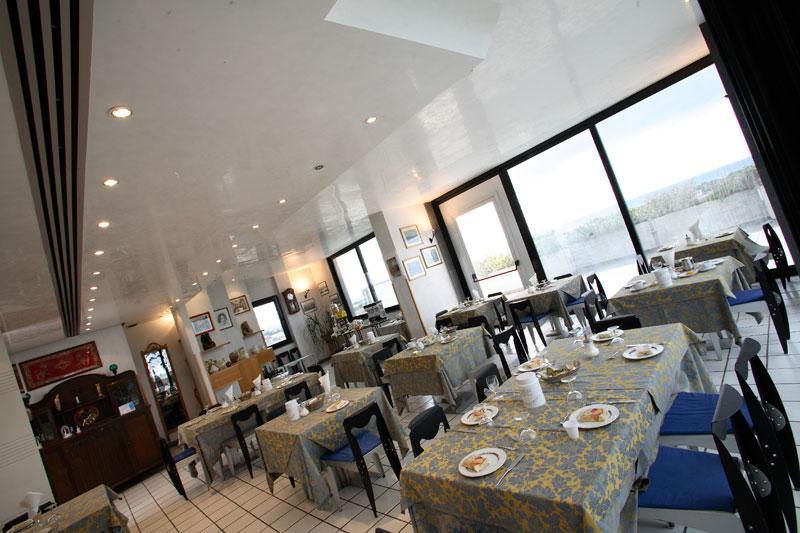 Hotel Intervallo Torre Lapillo Dış mekan fotoğraf
