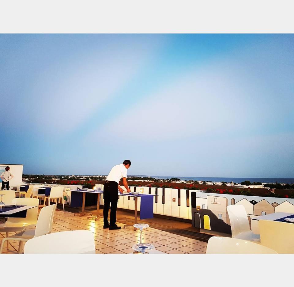 Hotel Intervallo Torre Lapillo Dış mekan fotoğraf